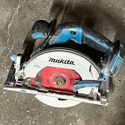 Makita 18v Saw