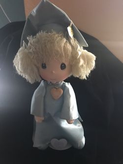 Precious Moments Girl Graduate 1986 (on stand)