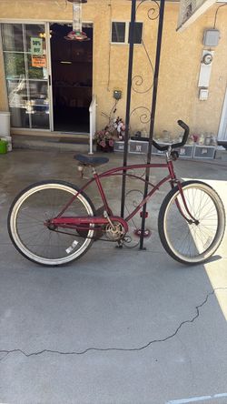 Bikes Must Pick Up Today! Schwinn