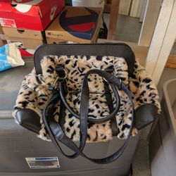 Donna Salyers Fabulous Furs Handbag Purse 