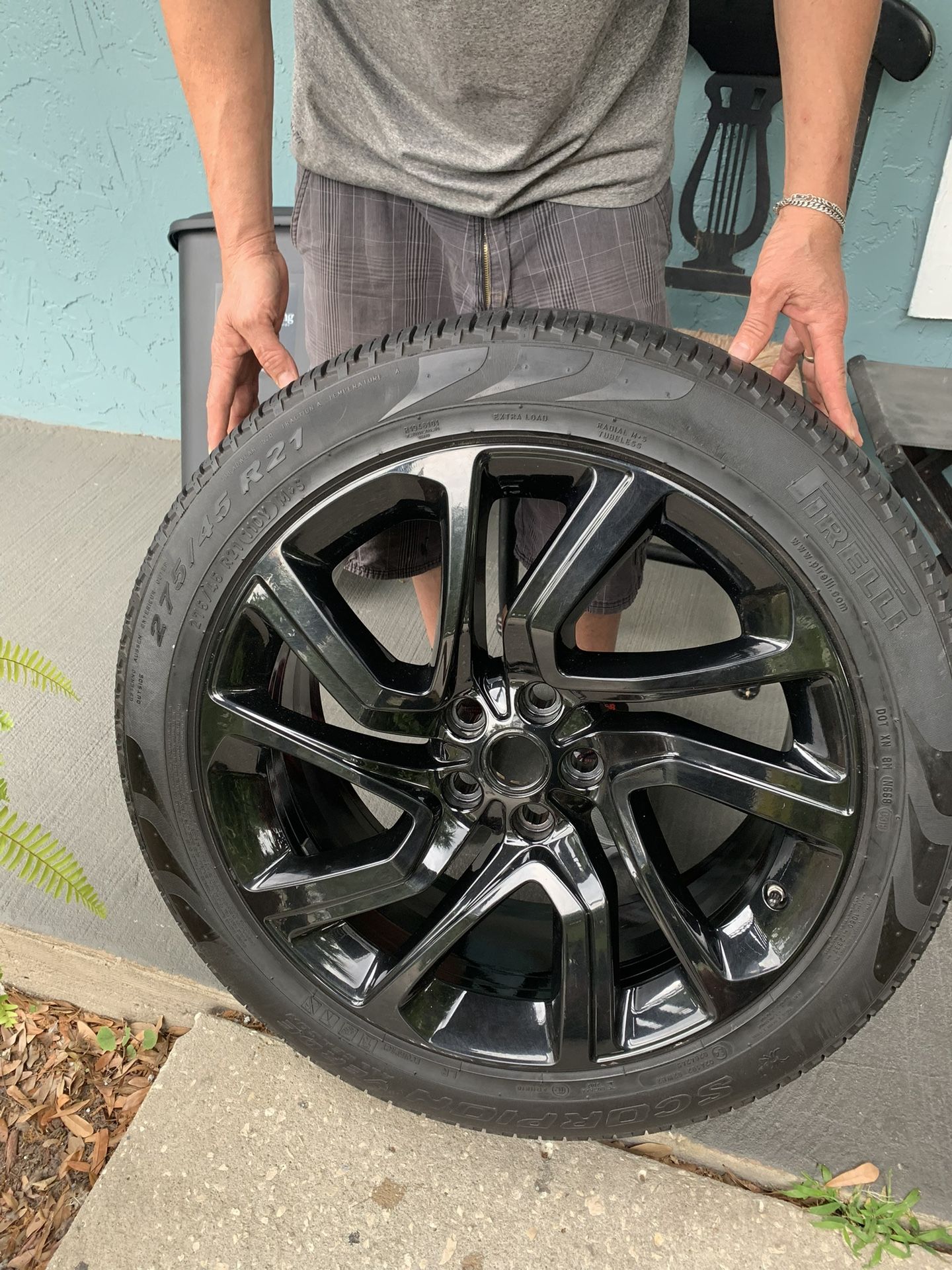 Land Rover Wheels And Tires