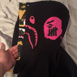 Undefeated Bape Size L