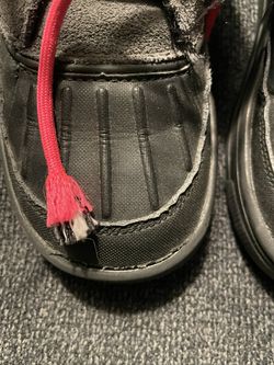 Girl’s Nike Winter Boots - little kid size 2 Thumbnail