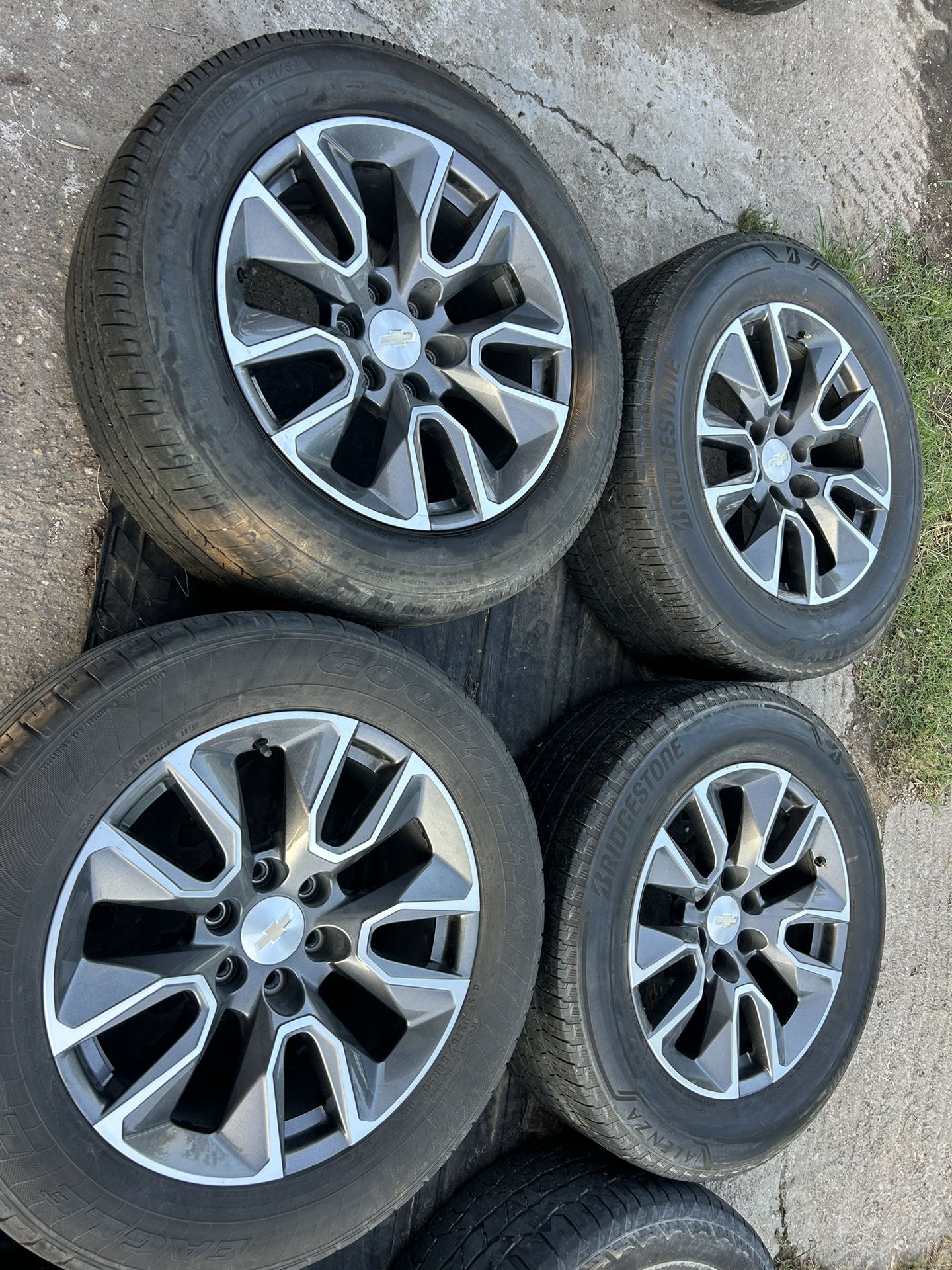 Chevy Silverado 20s 2024