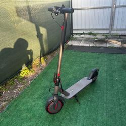 Electric scooter
