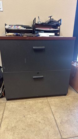 2-Drawer Lateral File Cabinet
