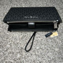 Brand New Michael Kors Womens Wallet