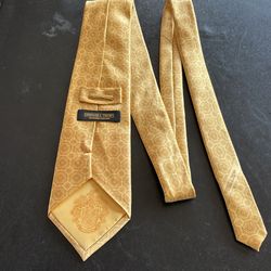 Tie Like New Silk/ Gold 