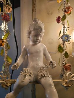 Italian Mid-Century Gilt Iron Cherub Floral Chandelier Ceiling 10 light