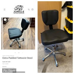 Adjustable Hair stylist/Tattooist Stool 