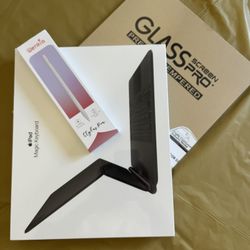 Apple Ipad Pro 12.9” 3rd 4th 5th 6th generation Magic Keyboard case new sealed
