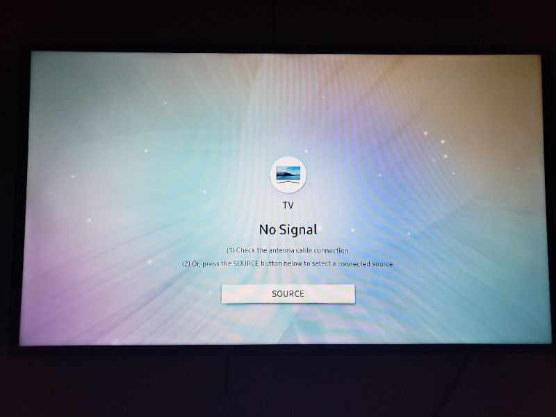 45' Tv With Control