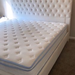 King Bed Frame & Mattress Set – Great Deal! Price for Set: $300 OBO (Originally $720)