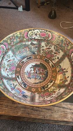 Chinese rose medallion porcelain punch bowl