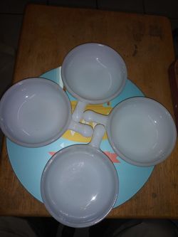 4 - VINTAGE GLASSBAKE WHITE MILK GLASS 🍲 SOUP BOWLS