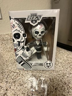 Collectible bobble head