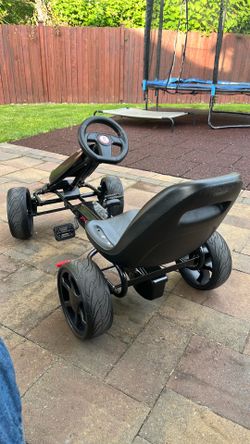 Pedal kart “Honey Joy”