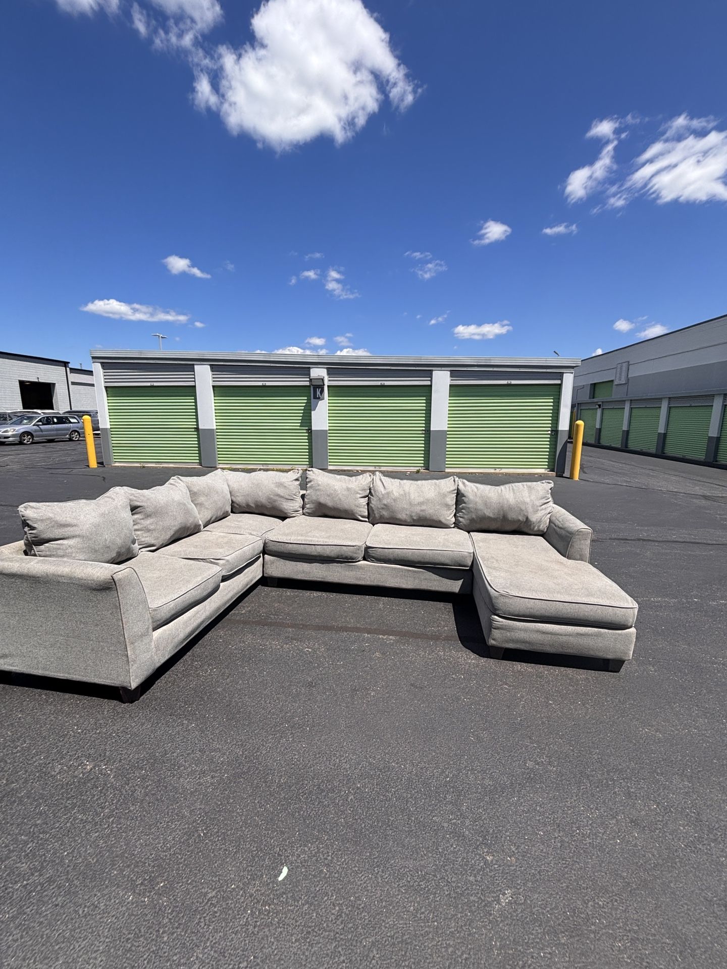 Sectional Couch 