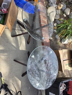 Round end tables