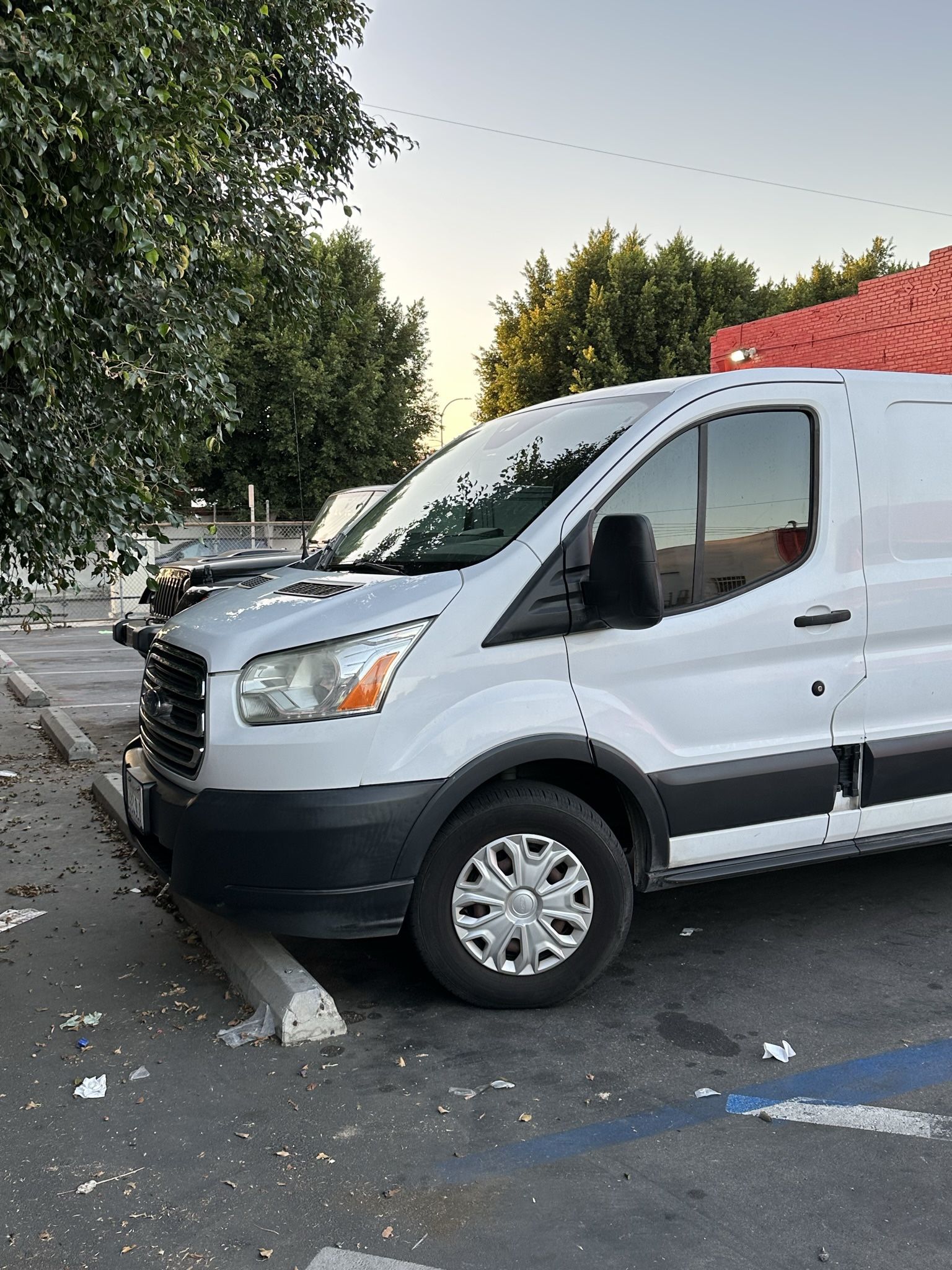 Ford Of Montebello - lbct4wr