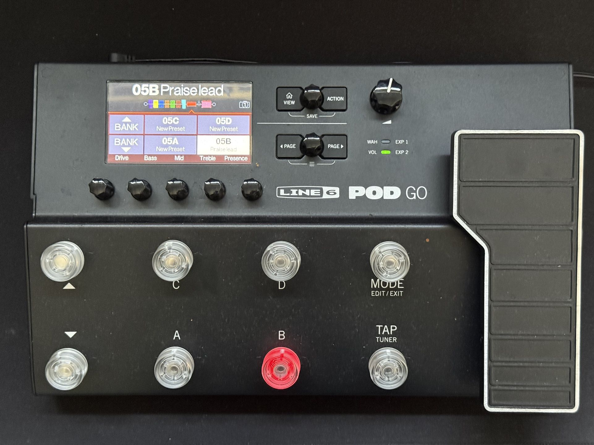 Line 6 POD Go w/ Case & Power Supply