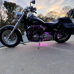 For Sale Yamaha V Star Motorcycle Low Mileage 