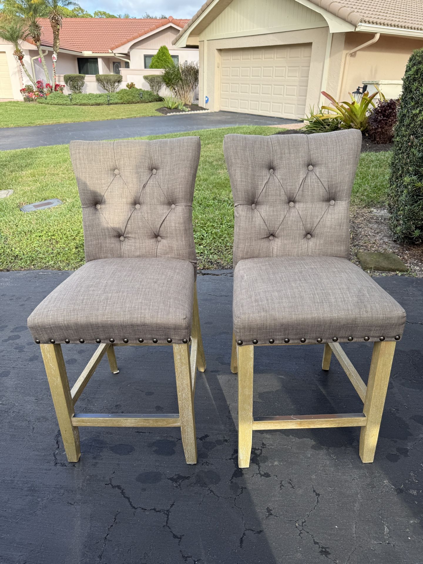 2 Beige Tufted Fabric Chairs- Excellent Condition. !