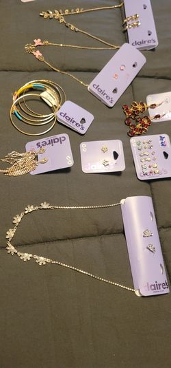 Necklace And Earrings 