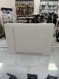 Macbook Air 15” M5 Chip 16GB/512GB! Finance for $50 down payment!!