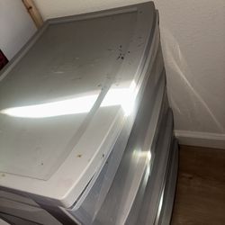 Plastic mobile dresser