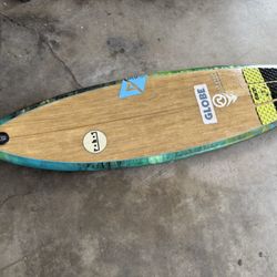 5’9 Surfboard