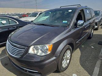 2015 Chrysler Town & Country