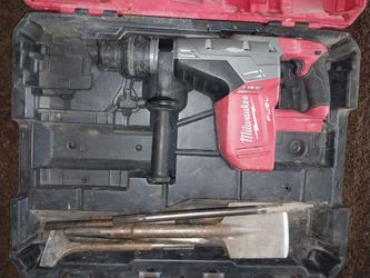 Milwaukee M18 FUEL 18V Lithium-Ion Brushless Cordless 1-9/16 in. SDS-MAX Rotary Hammer Drill With Bits (No Battery)