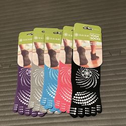Gaiam Yoga Socks