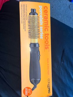 Hot air brush