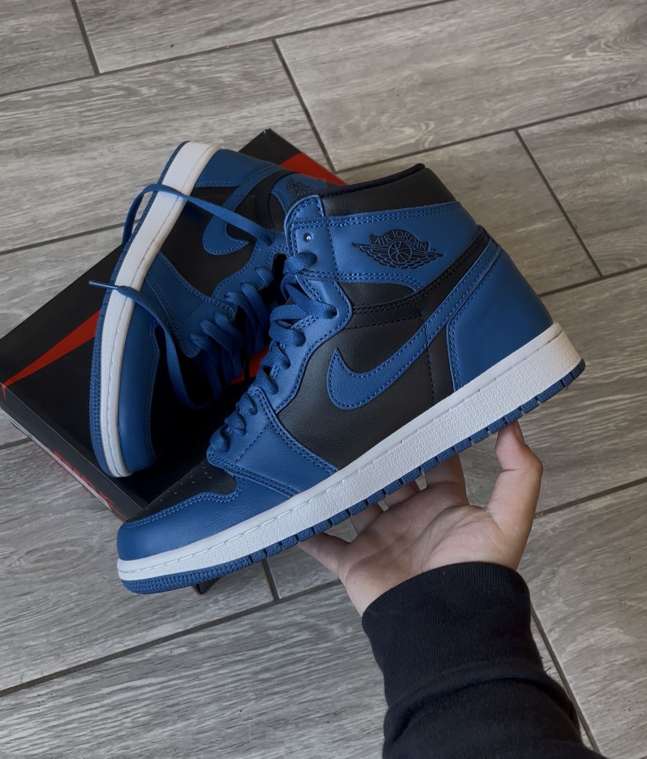 Jordan 1 Marina Blue Size 8.5