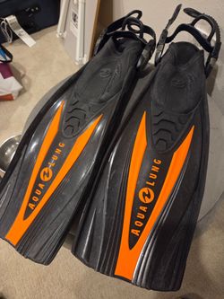 Aqualung Express Adjustable Diving and Snorkel Fins - S