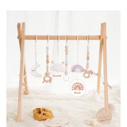 Wooden Play Gym With 6 Toys - Infant Activity 