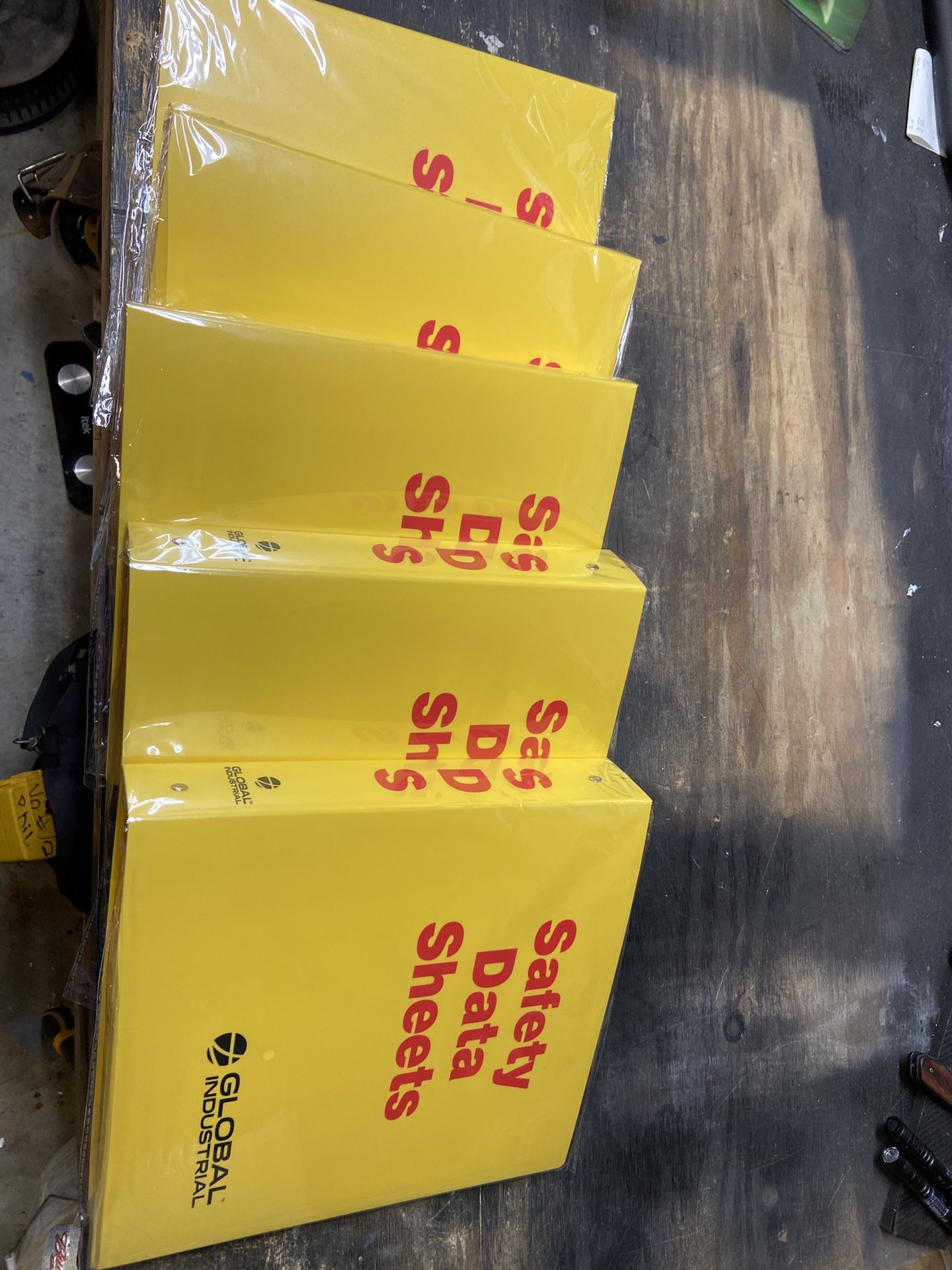 Safety data Sheet Binders With Chain