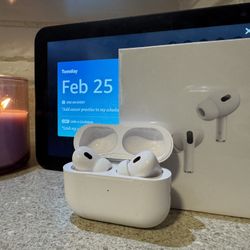 N E W Air Pods Pro 2