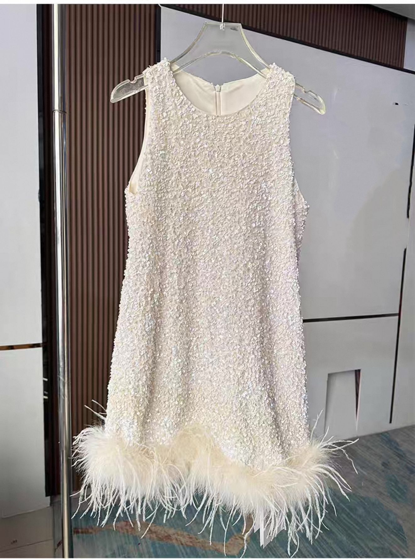 Brand new dinner Christmas New Year annual party fantasy festival velvet sequin velvet ostrich fur edge vest dress