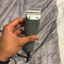 Clippers And Trimmers 