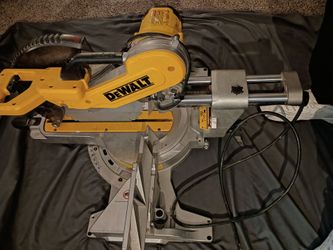 The DEWALT DWS779 is a highly popular 12-inch double-bevel sliding compound miter saw.