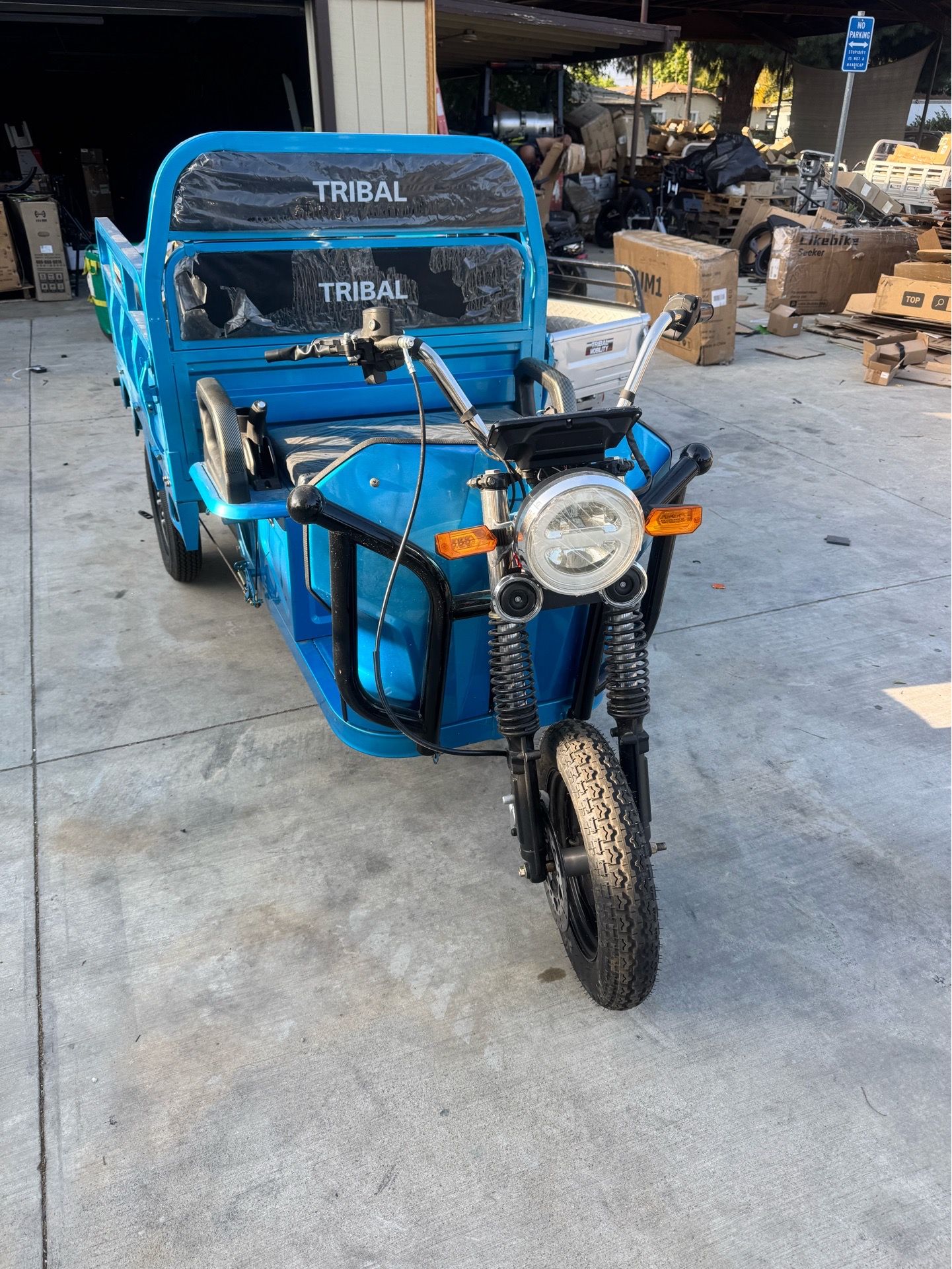 Electric cargo truck for farm , ranch and street food cart