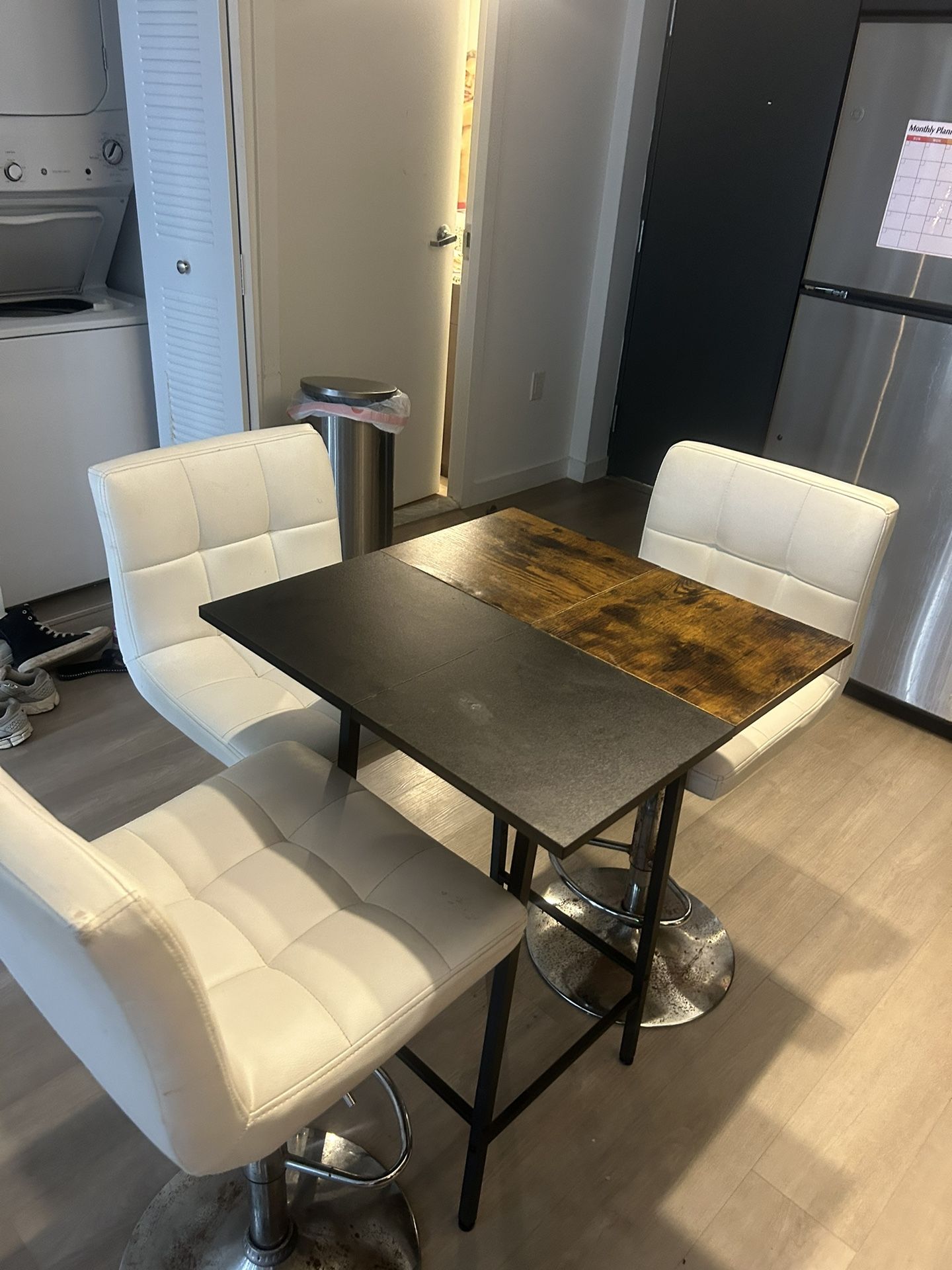 Small Kitchen Table With White Chairs