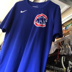 Chicago Cubs Dri fit shirt size L
