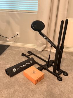 DB Method squat machine