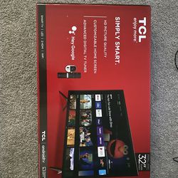 TCL 32-inch 3-Series 720p Roku Smart TV - 32S21, 2021 Model