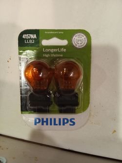 Car head lights Philips 4157NA LongerLife Amber Bulbs 2-Pack