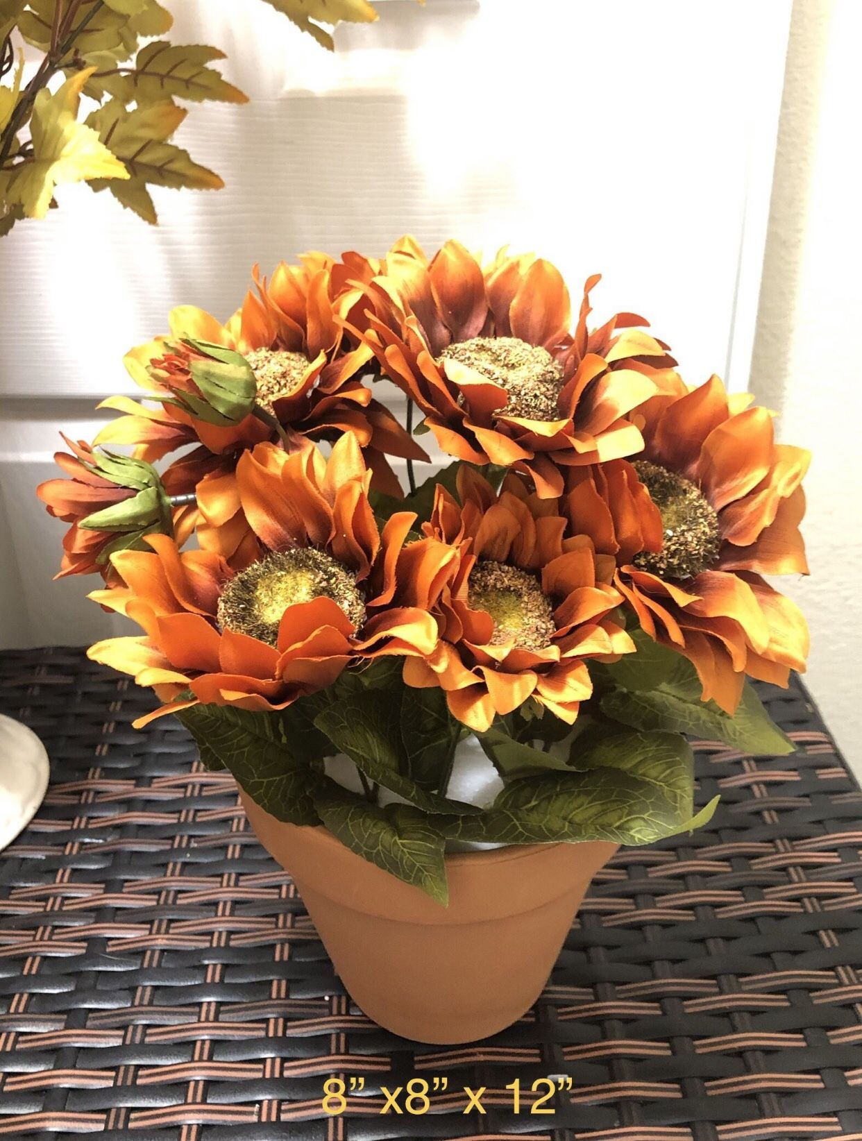 Artificial flower with planting pot